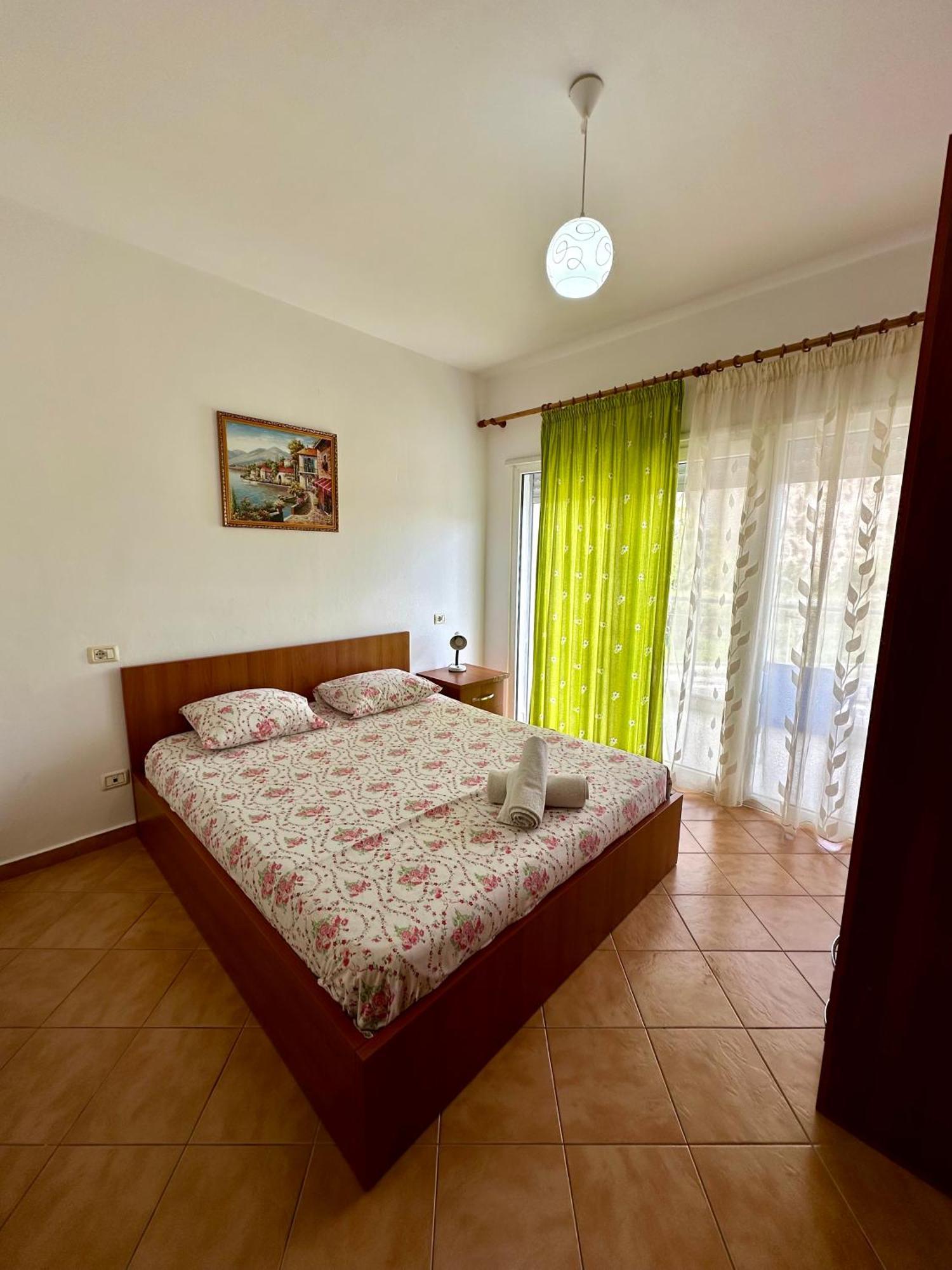 Apartment Ermest ,Kavaje Rock Durrës Esterno foto