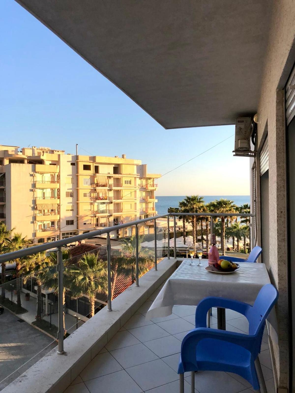 Apartment Ermest ,Kavaje Rock Durrës Esterno foto